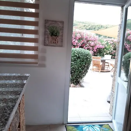 Holiday home Orasi Casa Fiurita